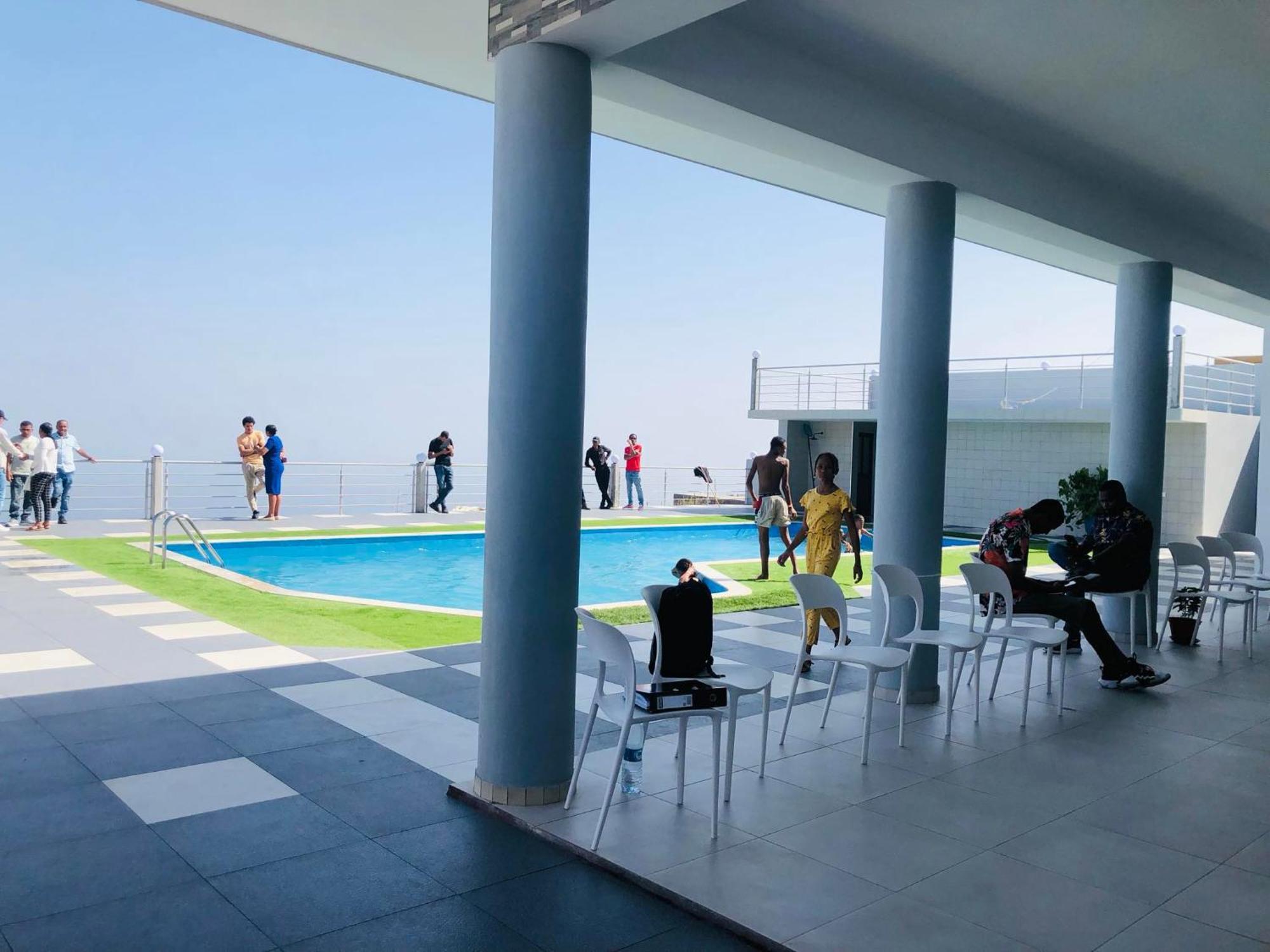 Edificio Cosec Hotel Cova Figueira Kültér fotó