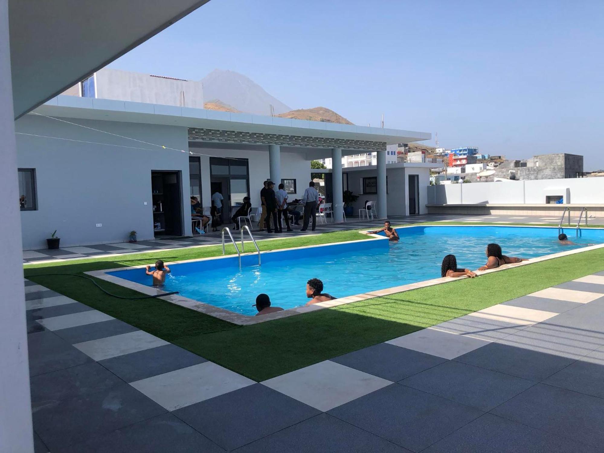 Edificio Cosec Hotel Cova Figueira Kültér fotó